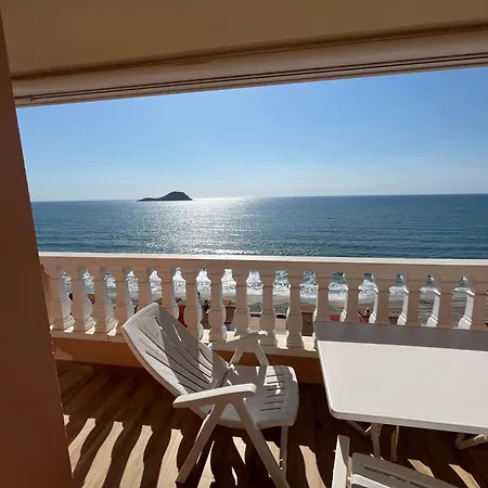 아파트 Turisticos Isla Grosa